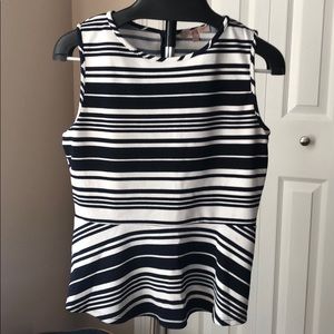 Dress Top by Green Envelope